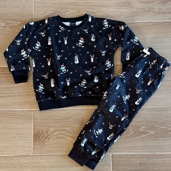 Little Bipsy Holiday Sweatshirt & Jogger - Picture 1 of 6